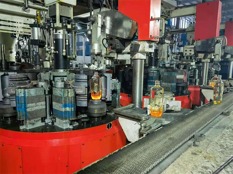 生產(chǎn)設(shè)備